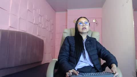 Snapshot of katalina07 chatting on March 2026 12:28:01 PM Katalina online show from March 2026 12:28:01 PM