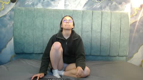 Snapshot of katalina07 chatting on April 2026 04:19:02 PM Katalina online show from April 2026 04:19:02 PM