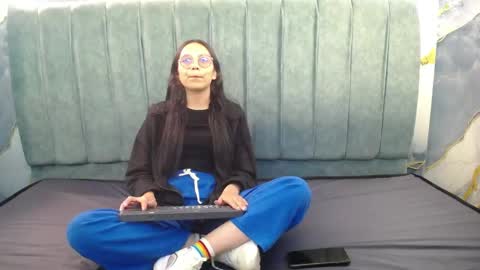 Snapshot of katalina07 chatting on May 2026 07:54:02 PM Katalina online show from May 2026 07:54:02 PM
