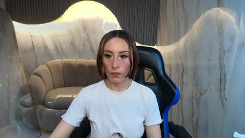 Katalina  online show from April 2026 08:03:01 PM