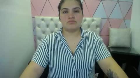 katalina santana25 online show from June 2026 07:07:01 PM