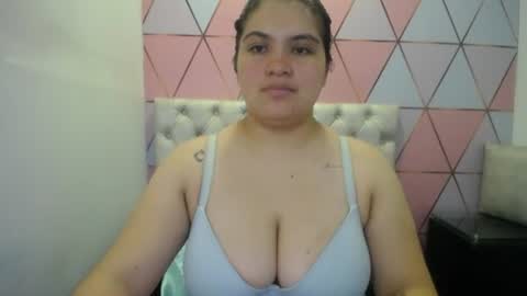 katalina santana25 online show from July 2026 06:31:01 PM