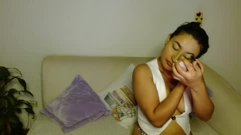 Katalina online show from May 2026 02:52:01 AM