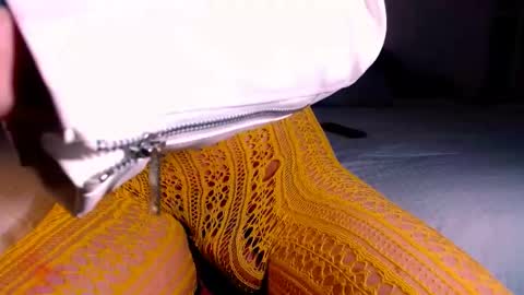 Snapshot of katalinaferreirax chatting on December 2024 11:46:01 PM katalinaferreirax online show from December 2024 11:46:01 PM