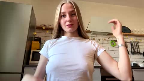 Snapshot of katcontrol chatting on January 2025 07:35:02 AM katcontrol online show from January 2025 07:35:02 AM