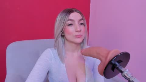 Snapshot of kate_bunny_ chatting on December 2025 11:40:02 AM Kate online show from December 2025 11:40:02 AM