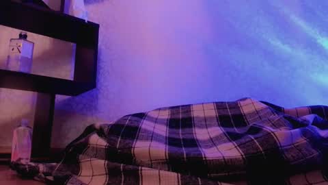 Snapshot of kate_cuddle chatting on December 2024 08:08:02 AM Kate online show from December 2024 08:08:02 AM