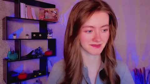 Snapshot of kate_cuddle chatting on December 2024 02:15:01 AM Kate online show from December 2024 02:15:01 AM