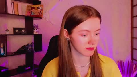 Snapshot of kate_cuddle chatting on January 2025 02:07:02 AM Kate online show from January 2025 02:07:02 AM