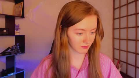 Snapshot of kate_cuddle chatting on February 2025 05:20:01 AM Kate online show from February 2025 05:20:01 AM