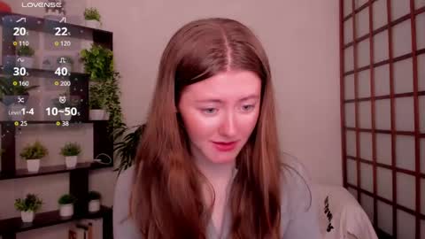 Snapshot of kate_cuddle chatting on May 2026 02:41:01 AM Kate online show from May 2026 02:41:01 AM