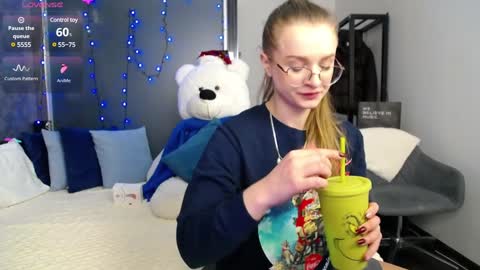 .Be kind and gentle with me and I will do my best for you.   online show from December 2024 07:46:01 AM