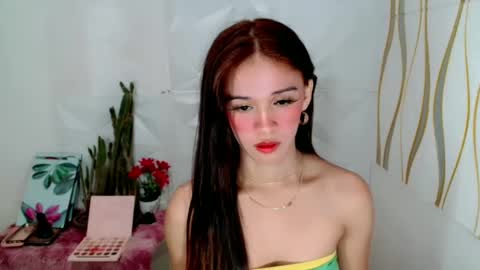 Snapshot of kate_romance chatting on December 2024 05:26:02 AM Kate online show from December 2024 05:26:02 AM