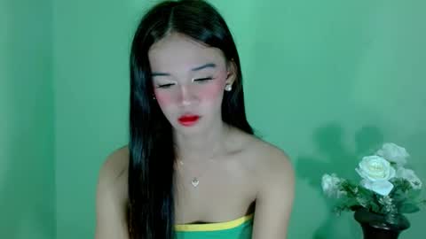 Snapshot of kate_romance chatting on January 2025 01:00:02 AM Kate online show from January 2025 01:00:02 AM