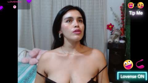 Snapshot of kateangelly chatting on November 2025 03:06:01 AM kateangelly online show from November 2025 03:06:01 AM