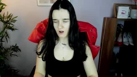 Kate  online show from March 2025 08:02:02 AM