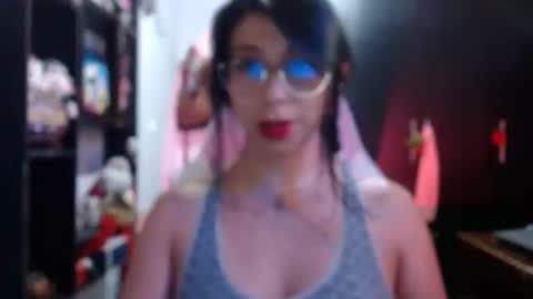 Snapshot of kateeen18 chatting on April 2026 03:53:01 AM Kateeen18 online show from April 2026 03:53:01 AM