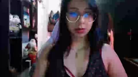 Snapshot of kateeen18 chatting on April 2026 01:04:01 AM Kateeen18 online show from April 2026 01:04:01 AM