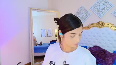 katee Martinez online show from May 2026 07:34:01 PM