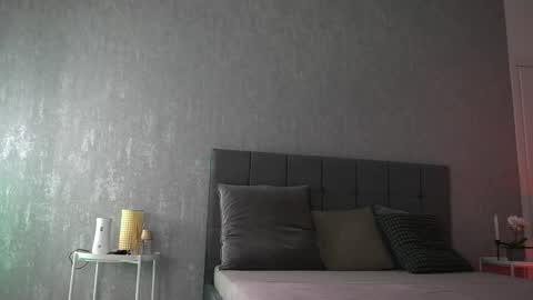 Kate online show from November 2025 06:57:02 AM