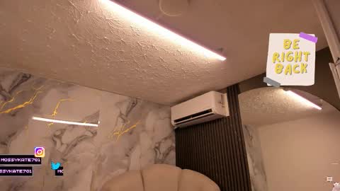 Snapshot of katemoss70 chatting on March 2026 12:01:01 PM Im Katherine but call me Kate online show from March 2026 12:01:01 PM