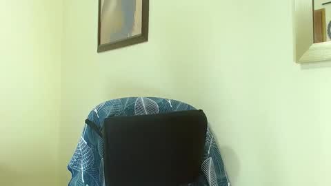 katerineleon online show from September 2025 09:38:01 PM