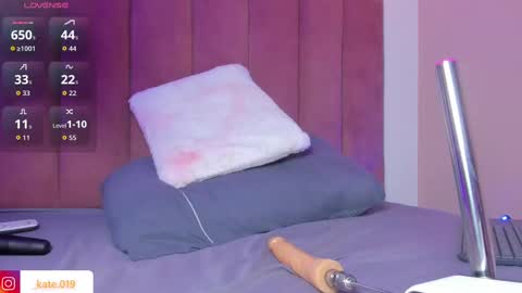 Snapshot of kateryn_bale chatting on October 2025 08:40:01 PM kateryn_bale online show from October 2025 08:40:01 PM