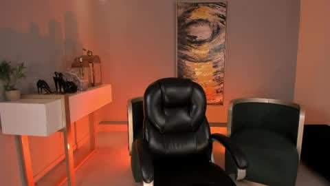 K A T E  online show from April 2026 08:47:01 AM