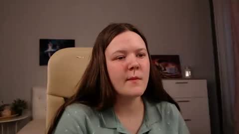 KateXCutie online show from March 2025 12:01:02 PM