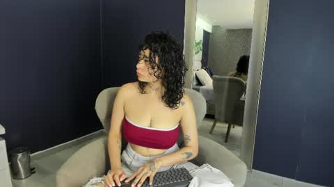 KatheGomez  online show from June 2026 03:00:01 AM