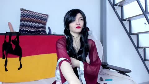 Snapshot of katherinemidnight chatting on December 2024 01:22:02 PM Katherine online show from December 2024 01:22:02 PM