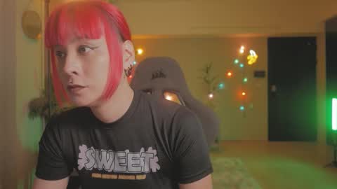 Snapshot of katherynlin chatting on October 2025 01:42:02 PM Kathy online show from October 2025 01:42:02 PM