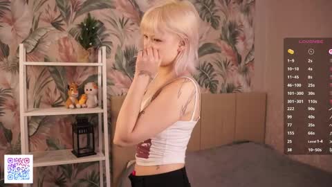 Bella online show from May 2026 06:37:01 PM