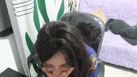 Snapshot of kathie_lozada chatting on September 2025 03:52:02 AM kathie_lozada online show from September 2025 03:52:02 AM