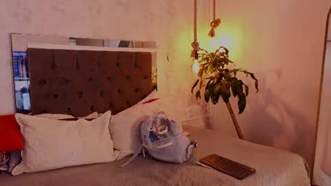 Sofia online show from July 2026 01:18:01 PM