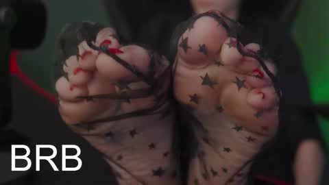 Snapshot of kathleen_frost chatting on February 2025 07:38:02 AM kathleen_frost online show from February 2025 07:38:02 AM