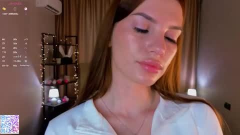Lola online show from July 2026 04:09:01 AM