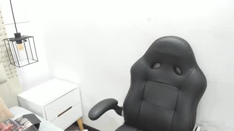 Khaty online show from December 2024 12:00:02 PM