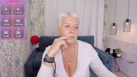 Kathy online show from October 2025 07:28:01 AM