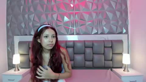 Snapshot of kathyaiden chatting on December 2025 08:59:01 PM Kaht y Aiden online show from December 2025 08:59:01 PM