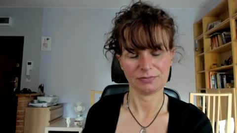 Snapshot of kathysky40 chatting on October 2025 01:51:01 PM KATHY online show from October 2025 01:51:01 PM