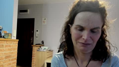 Snapshot of kathysky40 chatting on November 2025 03:00:01 PM KATHY online show from November 2025 03:00:01 PM