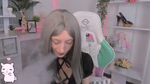 Katia  online show from October 2025 07:01:02 AM