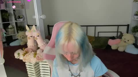 Katia  online show from April 2026 05:32:02 AM