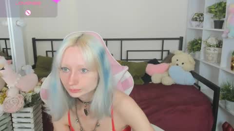 Katia  online show from April 2026 05:27:02 AM