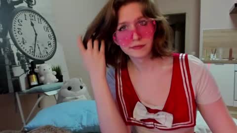 KatieNPZD online show from July 2026 01:26:01 PM