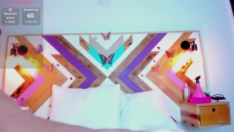 Katia online show from June 2026 08:15:02 PM