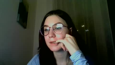 katie_foxi online show from February 2025 06:19:01 PM