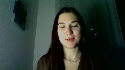 katie_foxi online show from September 2025 05:12:02 PM