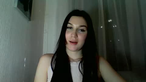 katie_foxi online show from February 2026 06:39:02 PM